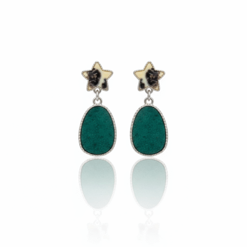 Natural Fabric Green Velvet Earring - Image 3